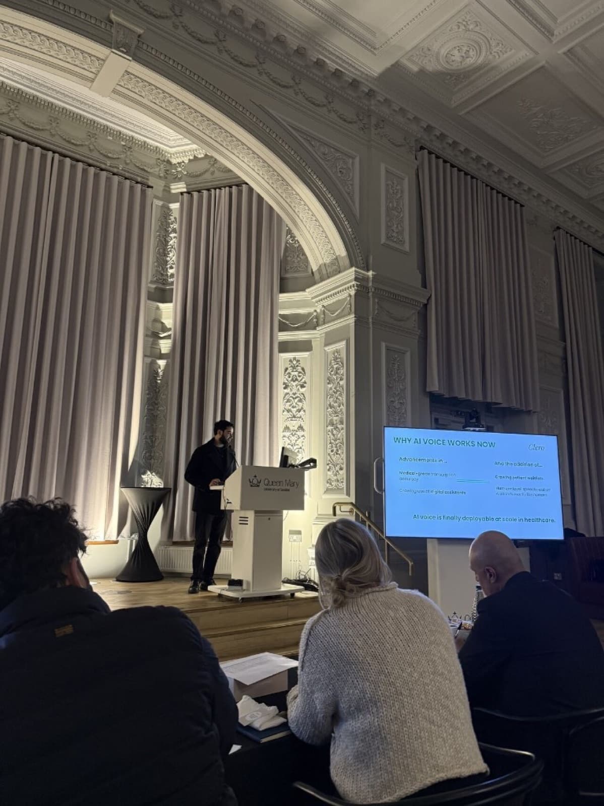 Hashir Hamid pitching Clero at Queen Mary University of London